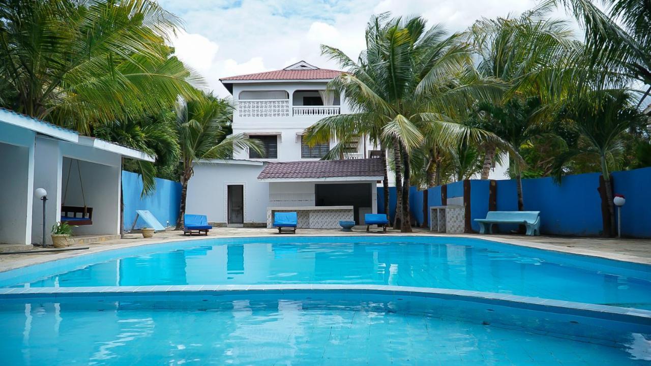 우쿤다 Jameela House, 3 Mins To Diani Beach, Spa, Laundry, Transport & Catering Available 아파트 외부 사진